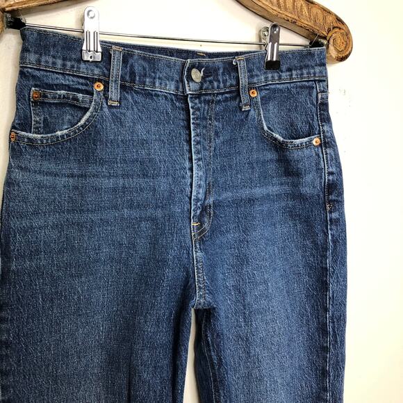 Gap Mom Jeans High Rise Medium Blue Light Distressing Tapered Loose Fit 4 27 - Picture 3 of 8